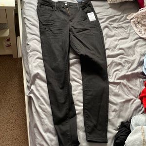 Black skinny jeans